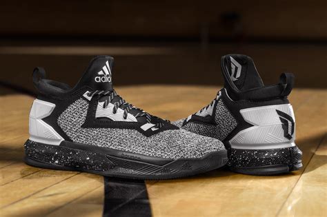 damian lillard sneakers men